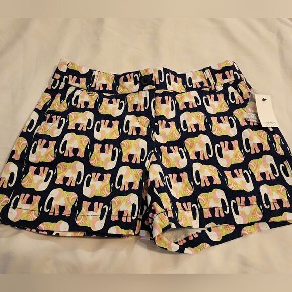 Crown & Ivy Navy Elephant Pattern Shorts NWT Size 2P Petite - Picture 1 of 4